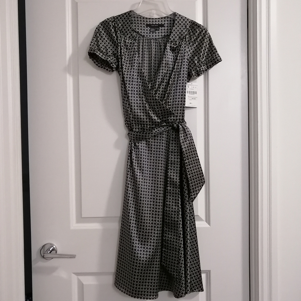 🖤🌚 Brand New Zara wrap dress